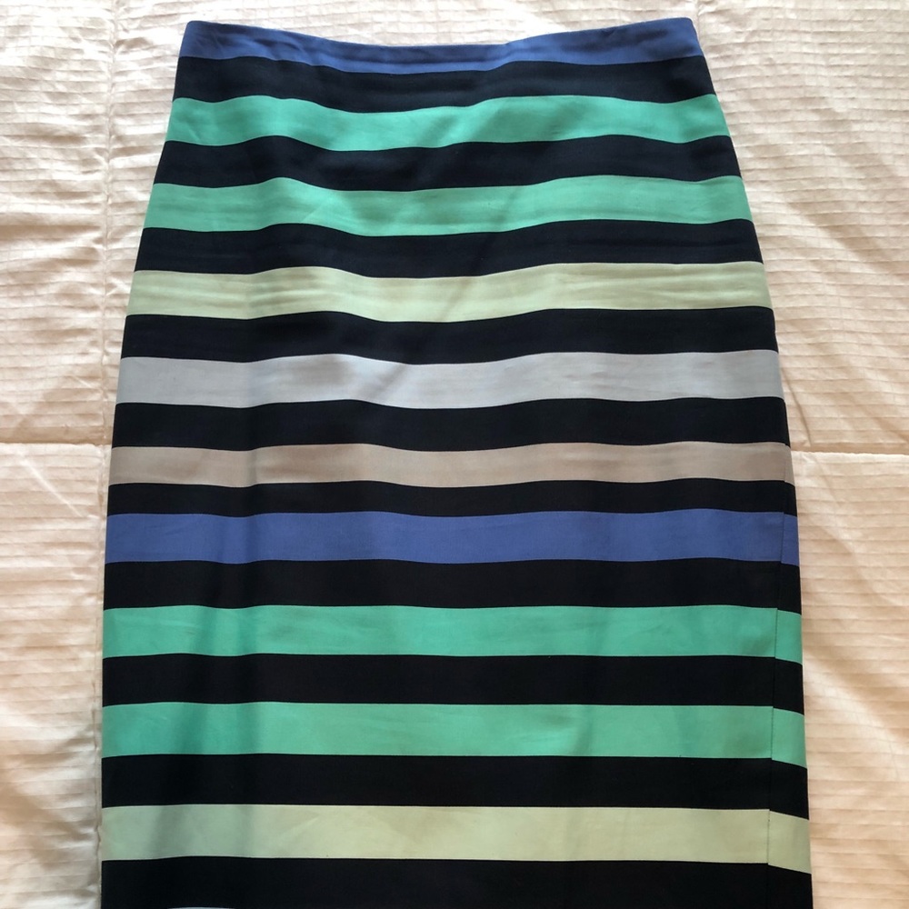 Striped Pencil skirt
